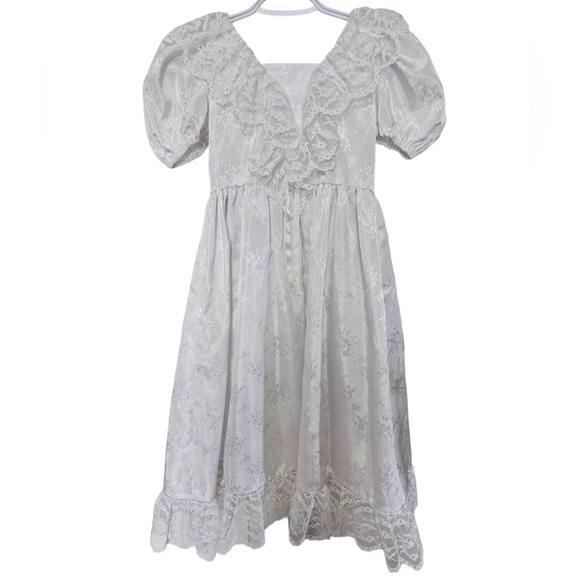 Girl's First Communion or Flower Girl White Dress - Veil included - Picture 1 of 10